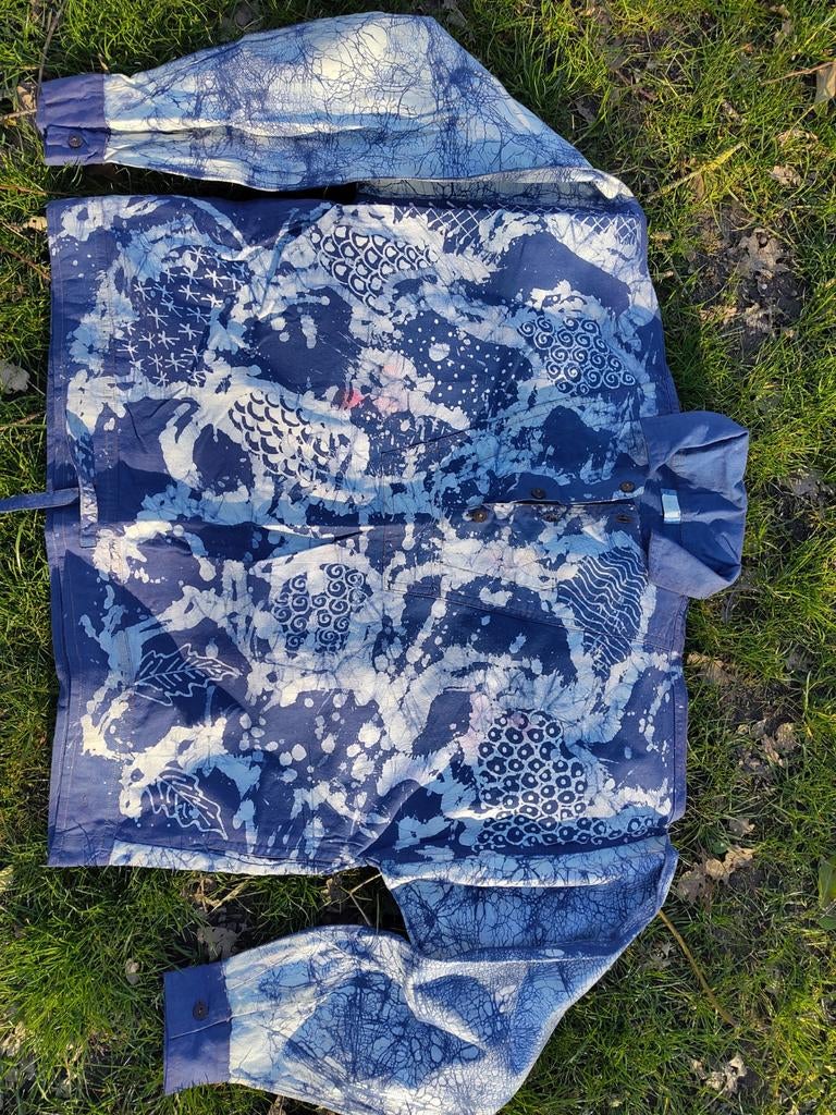 BATIK JASJE MET AFBEELDING VAN INDONESISCH  DORP, Ophalen of Verzenden, 15 m² of meer