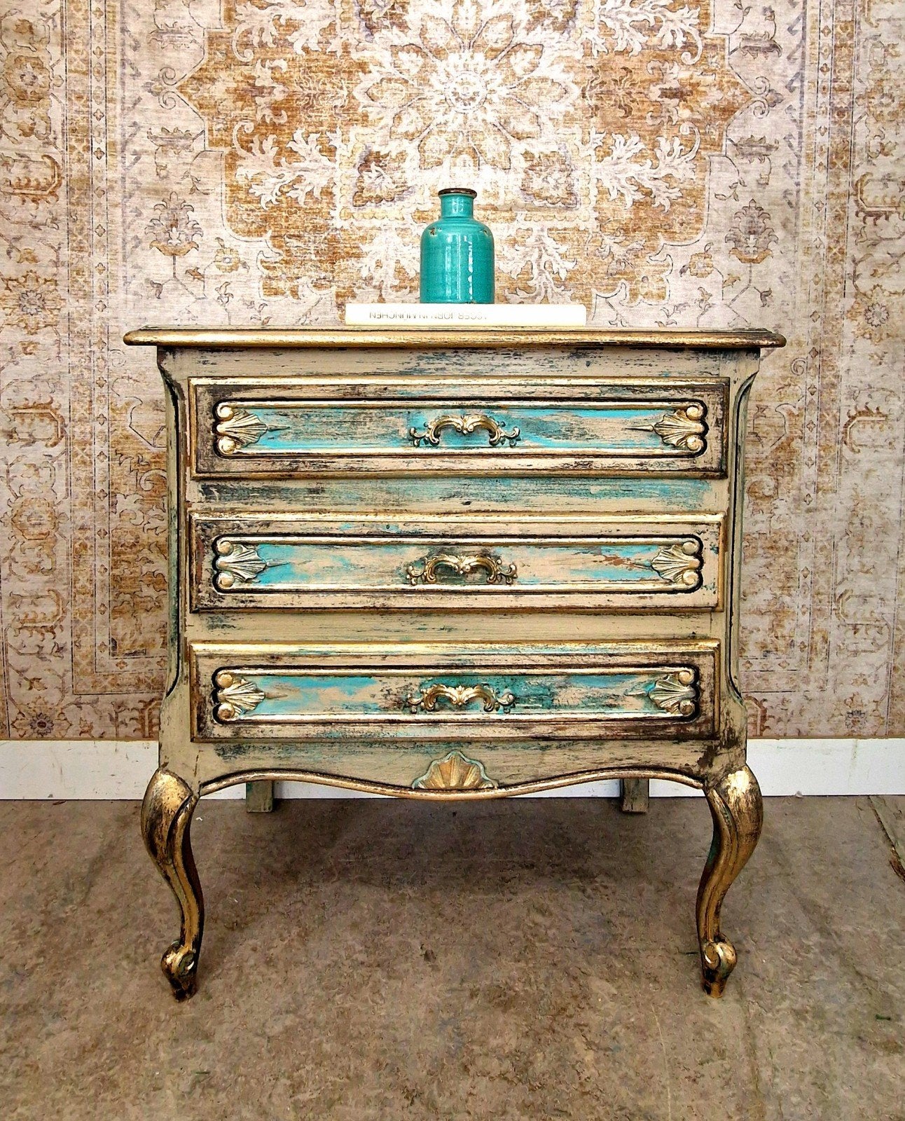 India Ibiza ladekastje/ Vintage commode/ Queen anne dressoir, Donyavimin@gmail.com, Mina Donyavi Meubels, Zo goed als nieuw, 3 of 4 laden