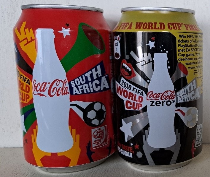 Coca-Cola Blikken uit Nederland 2 st. WK 2010 South Africa, Ophalen of Verzenden, Gebruikt, Verpakking