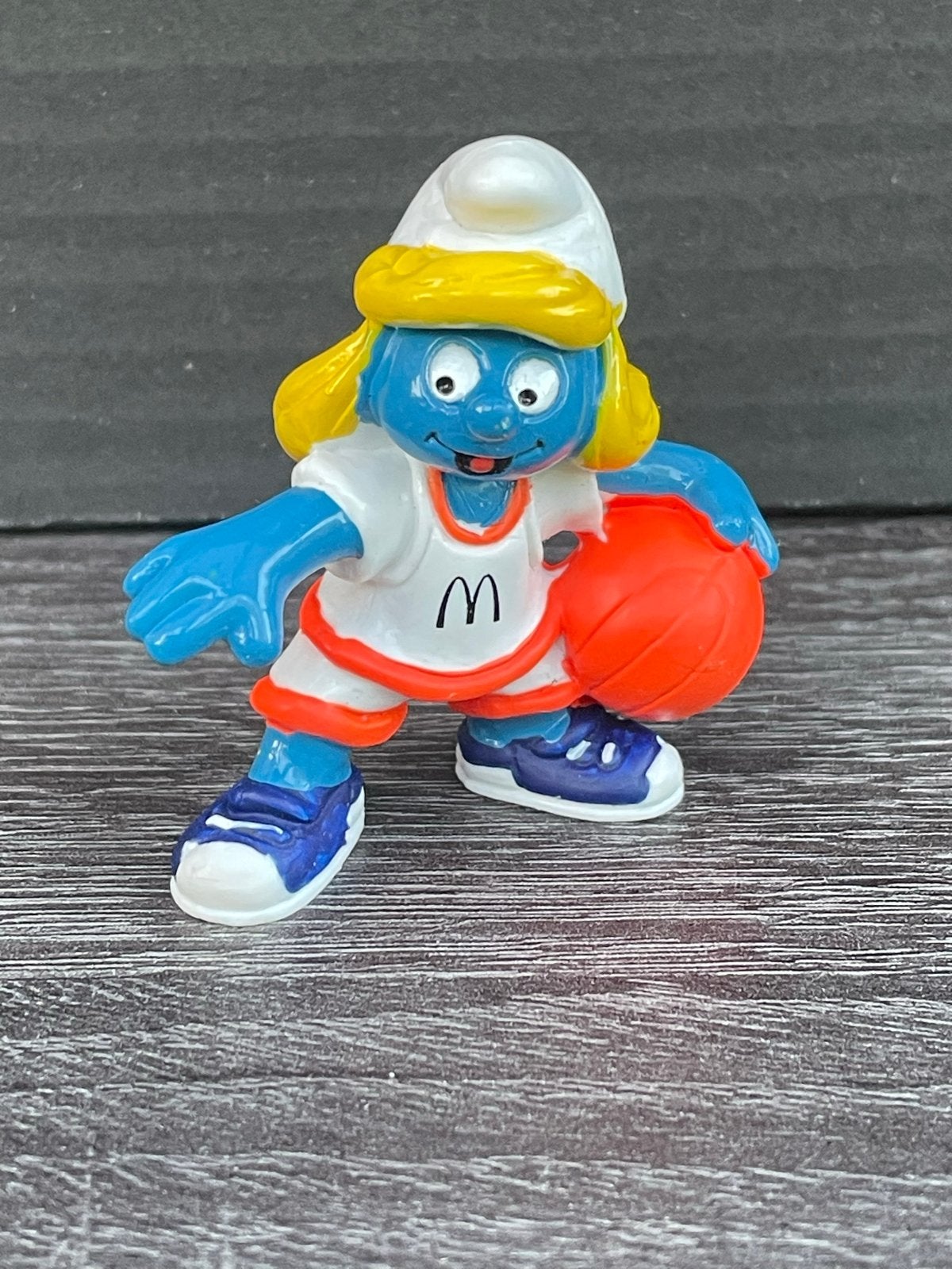 Smurf McDonald's Figuurtje - Basketbal Smurf, Ophalen of Verzenden, Gebruikt, Overige Smurfen, Poppetje, Figuurtje of Knuffel