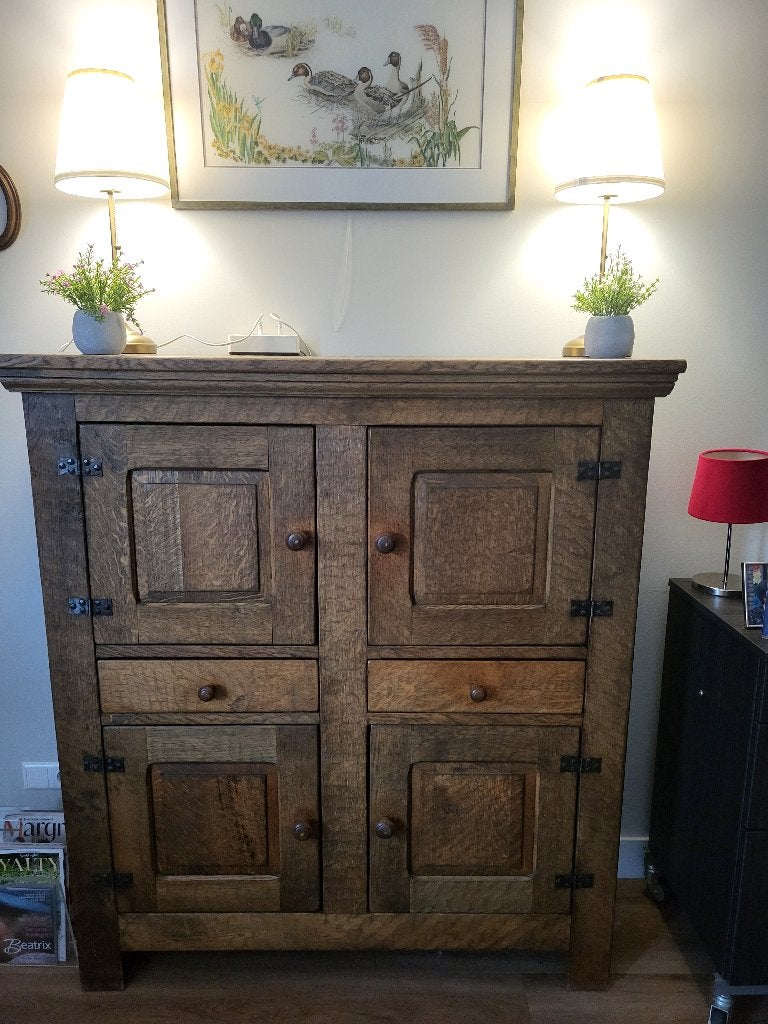 Te koop:Eikenhouten broodkast, Ophalen