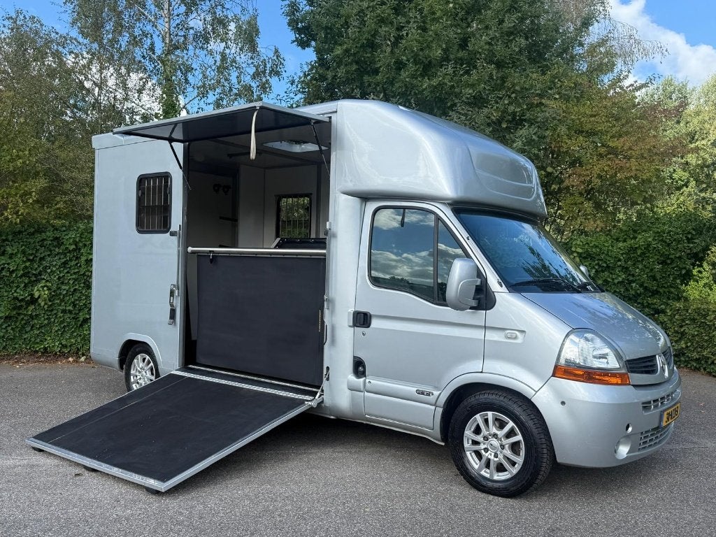 Renault Master Roelofsen Paardenwagen Horsetruck LAGE KM, Overige materialen, Gebruikt, Overige typen, Ophalen of Verzenden