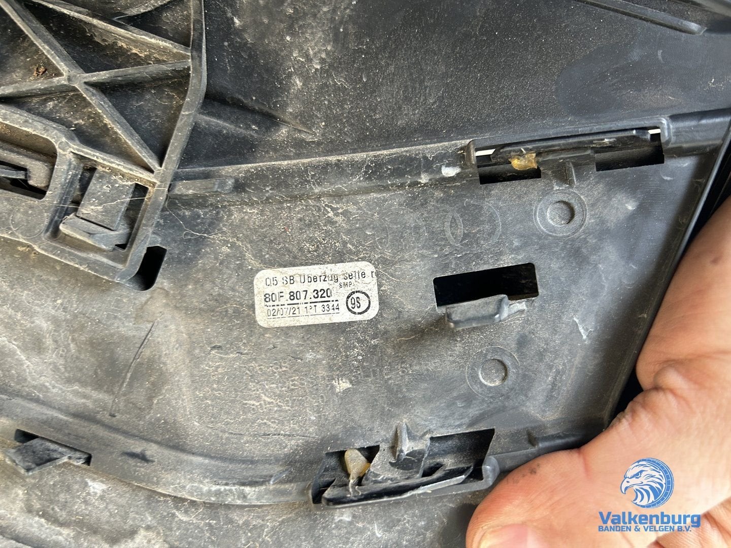 Originele Audi Q5 80F Achter bumper rechts hoek zwart 80F807, Gebruikt, -, -, Ophalen of Verzenden