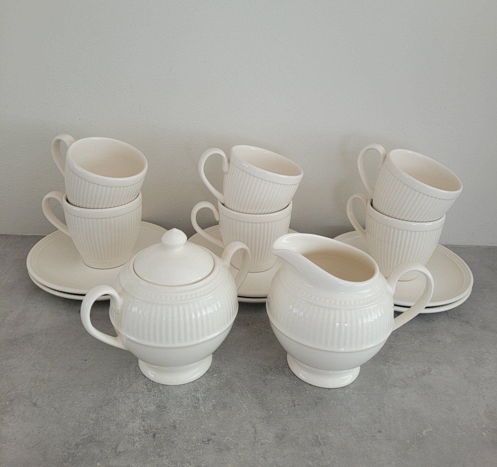 Wedgwood Windsor servies - Kop en schotel set met theepot, Huis en Inrichting, Keuken | Servies, Ophalen, Klassiek, Zo goed als nieuw