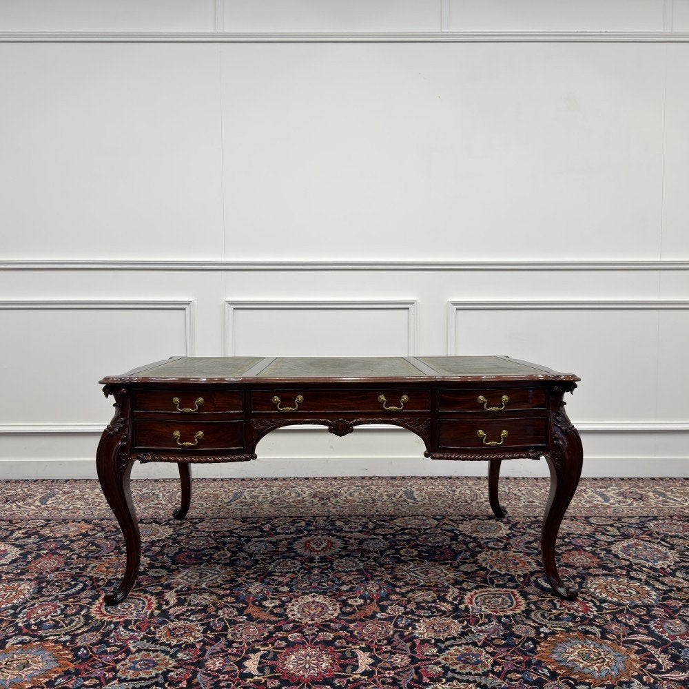 Klassiek Engels Chesterfield Schrijftafel Bureau, Antiek en Kunst, Ophalen of Verzenden