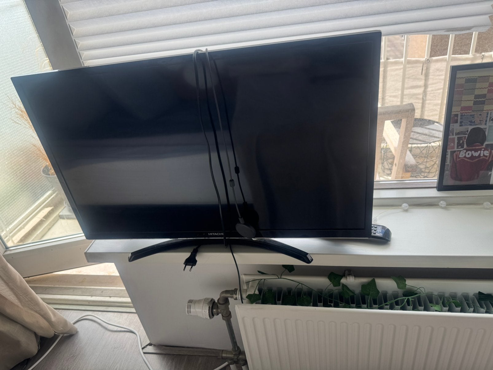 Hitachi tv + chrome cast, Audio, Tv en Foto, Televisies, 50 Hz, Zo goed als nieuw, 100 cm of meer, Ophalen