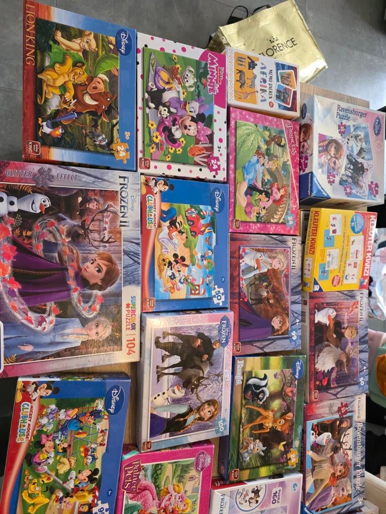 Veel puzzels, Ophalen of Verzenden, Zo goed als nieuw