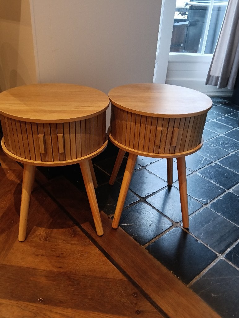 2 nachtkastjes rond, Ophalen, Minder dan 45 cm, Zo goed als nieuw, Minder dan 55 cm