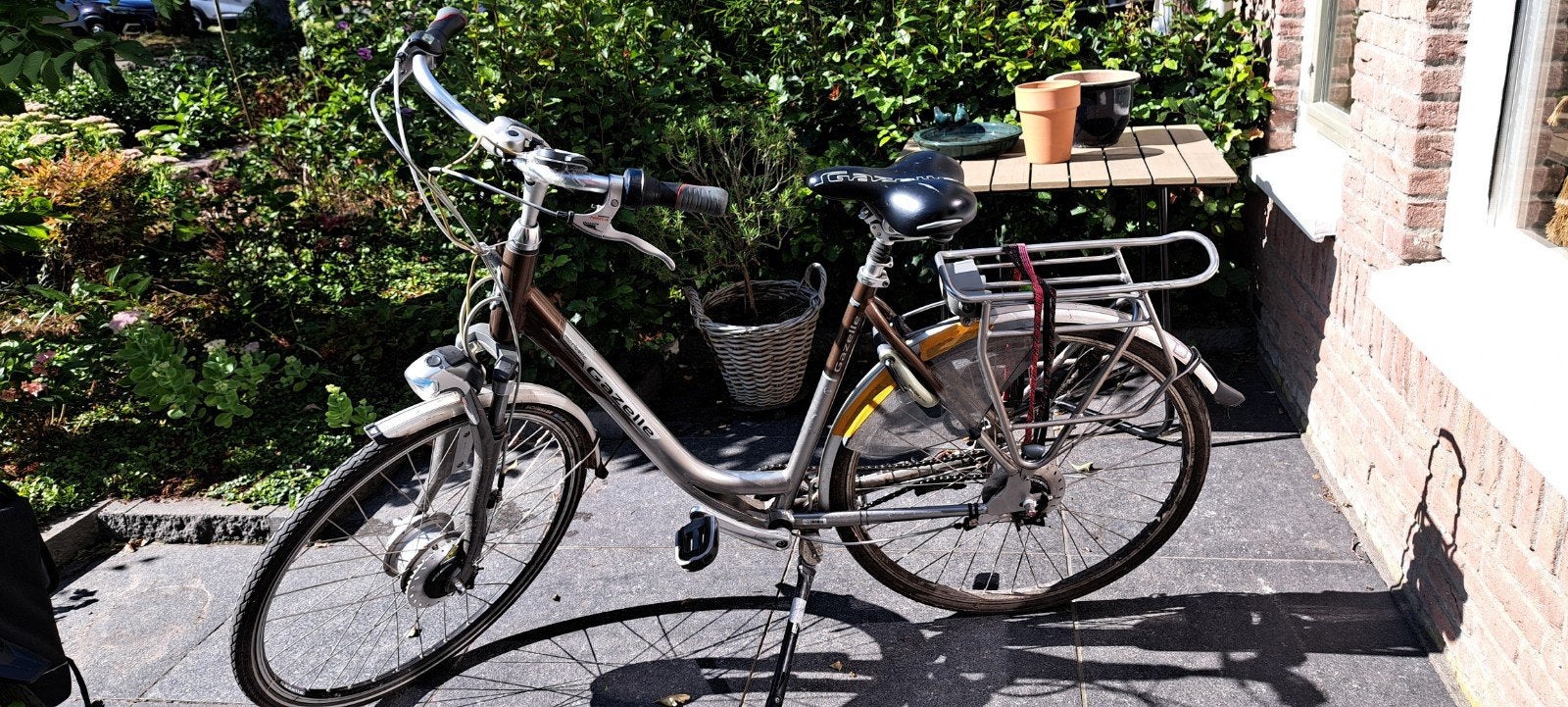 Gazelle dames e- bike (zonder accu) met lage instap en versn, Fietsen en Brommers, Fietsen | Dames | Damesfietsen, Ophalen, Gebruikt