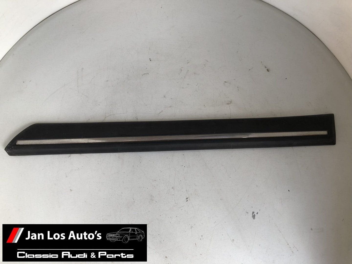 Stootlijst Linksachter Audi Coupe B2 GT 855853509A, Gebruikt, -, -, Links