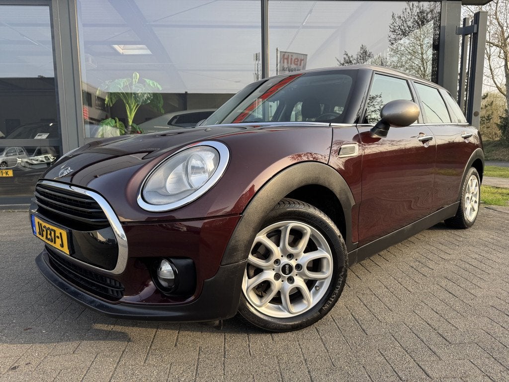 MINI Clubman 1.5 Cooper Salt (bj 2016), Voorwielaandrijving, Gebruikt, Origineel Nederlands, Handgeschakeld