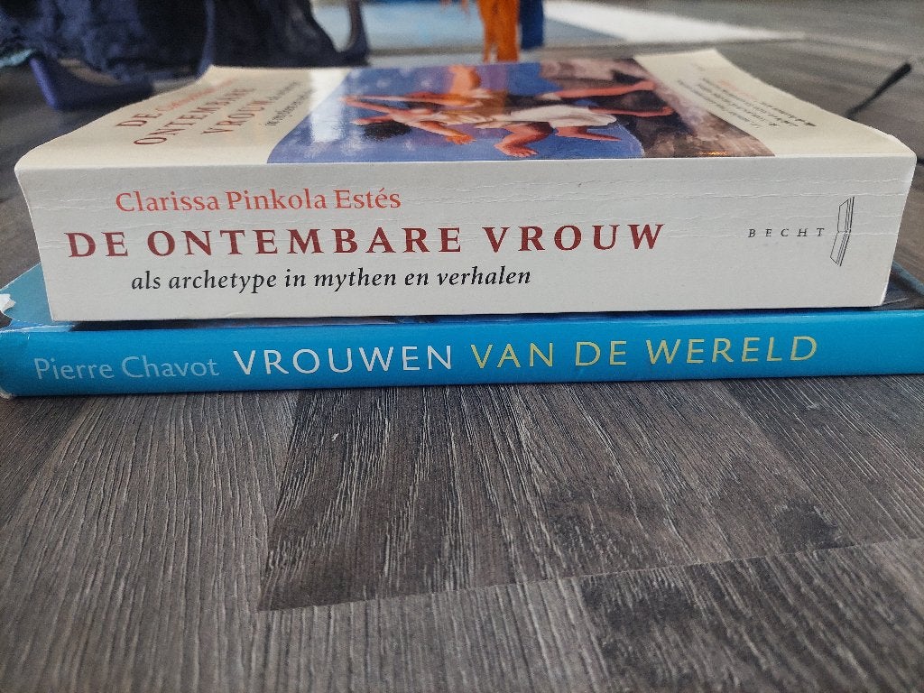 Boeken vrouwen van de wereld, ontembare vrouw, Ophalen of Verzenden, Zo goed als nieuw