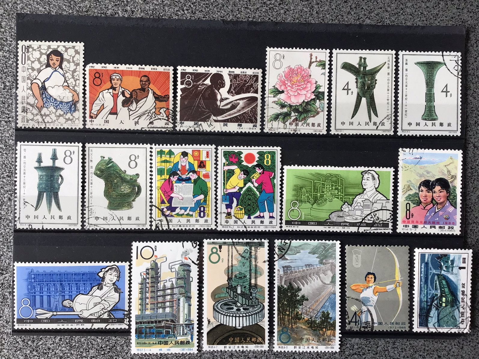 150. 18 x China, Ophalen of Verzenden, Oost-Azië