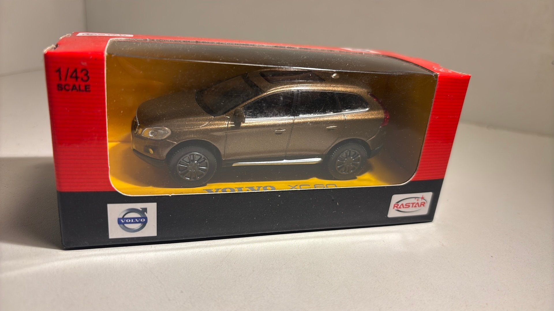 Volvo xc60 rastar 1.43, Overige merken, Auto, Ophalen of Verzenden, A