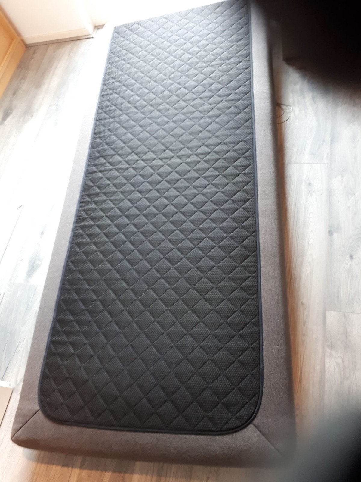 Nieuwe matras, Ophalen, 90 cm, Eenpersoons, 210 cm