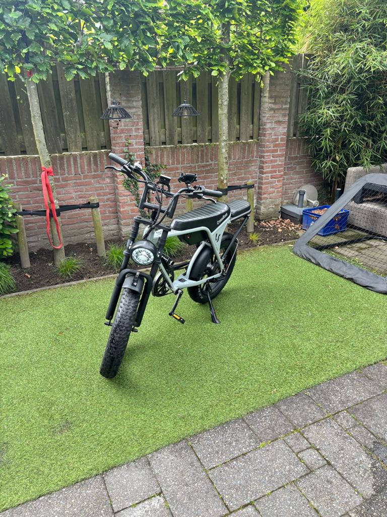 Crossboss ouxi v8 fatbike nardogrijs met opties!, Zo goed als nieuw, 59 cm of meer, 50 km per accu of meer, Ophalen
