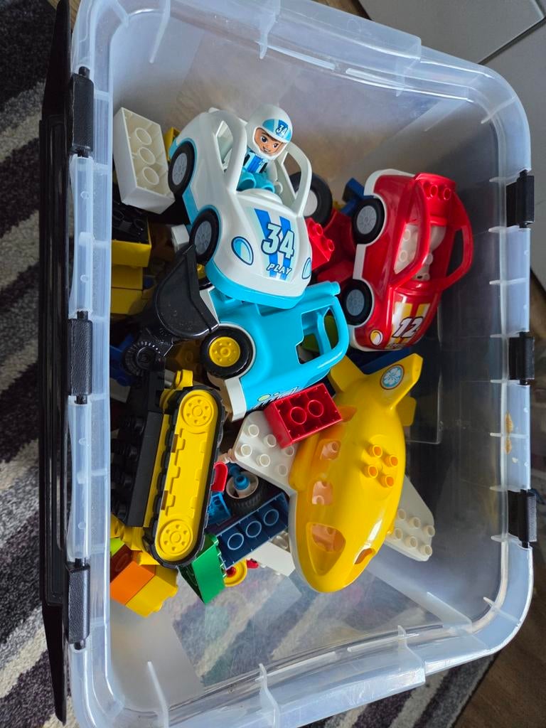Grote doos met Duplo: auto's, vliegtuig en veel bouwstenen, Ophalen, Gebruikt, Overige thema's, Duplo