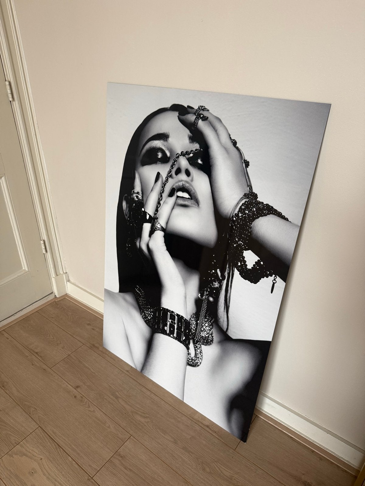 Modern zwart-wit foto kunstwerk plexiglas 70x120 cm, 50 – 75, Gebruikt, Ophalen of Verzenden, 100 tot 125 cm
