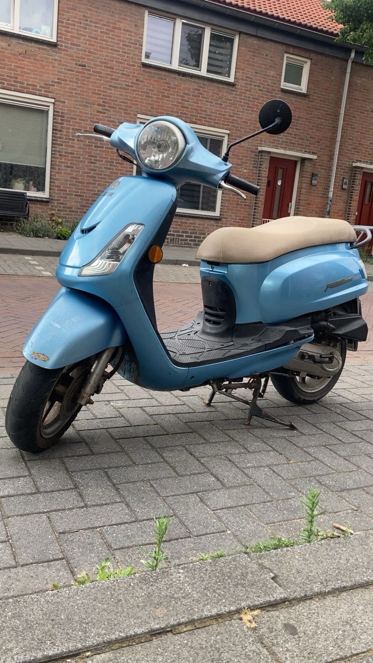 SYM Fiddle II 50s (snor) 2009, Fietsen en Brommers, Scooters | SYM, Ophalen, Zo goed als nieuw, Benzine, Fiddle