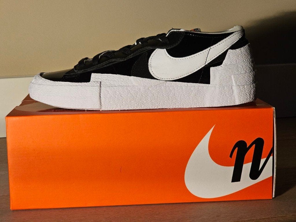 Nike Blazer Low Sacai Black (US 10 - EU 44), Ophalen, Zwart, Nike, Nieuw