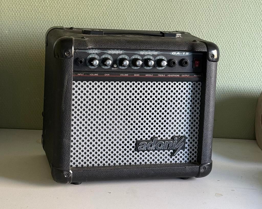 Adonis GA-15 Gitaarversterker, Ophalen of Verzenden, Gebruikt, Gitaar, Minder dan 50 watt