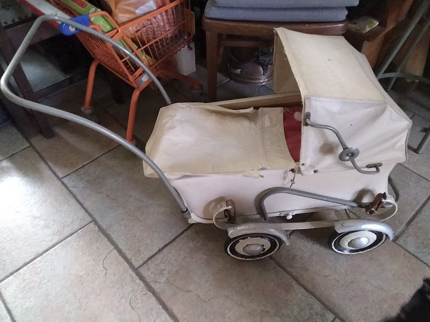 Antieke SIO poppenwagen - Vintage speelgoed, Ophalen of Verzenden