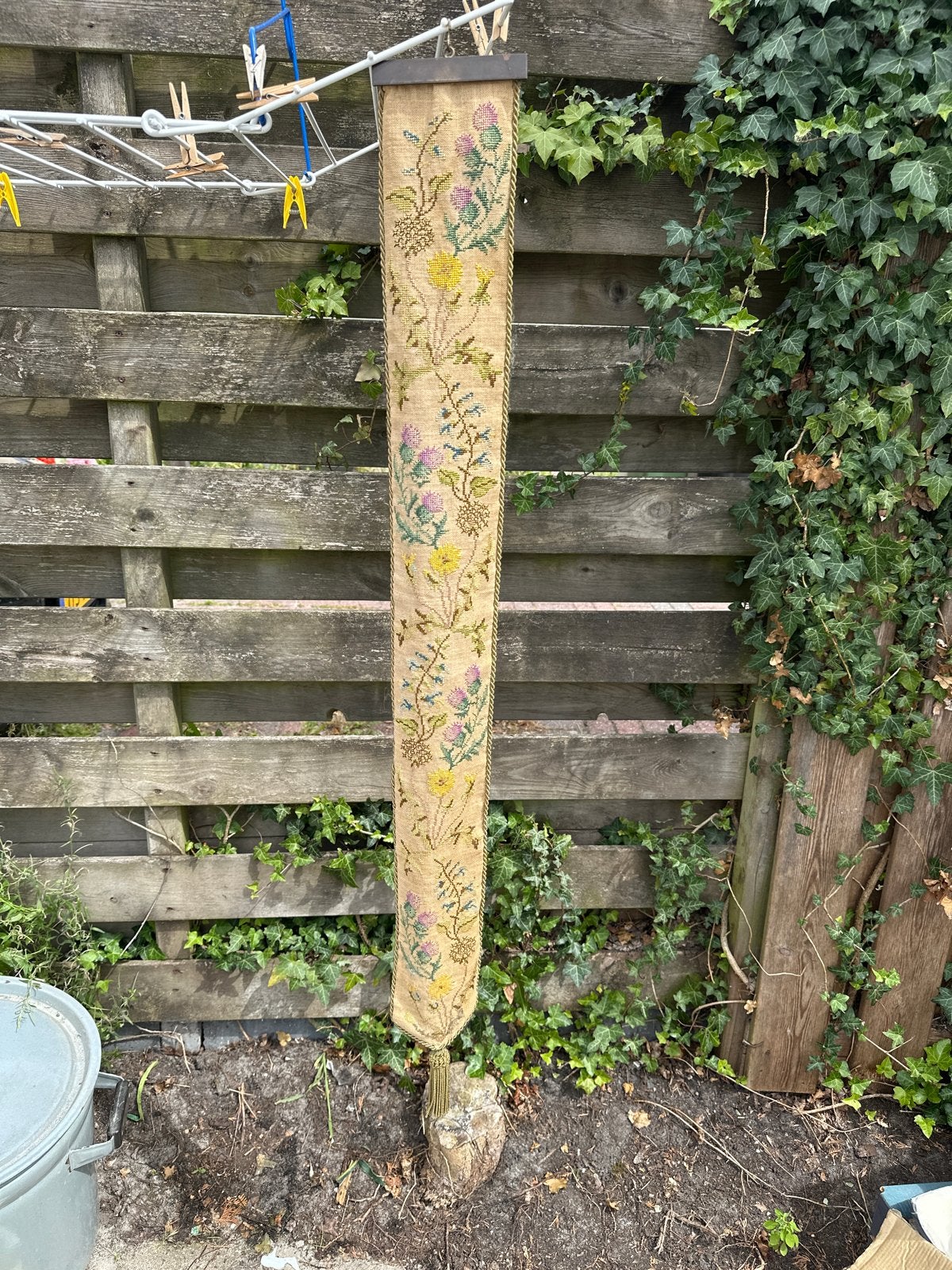 Vintage geborduurd wandkleed met bloemenmotief, Ophalen