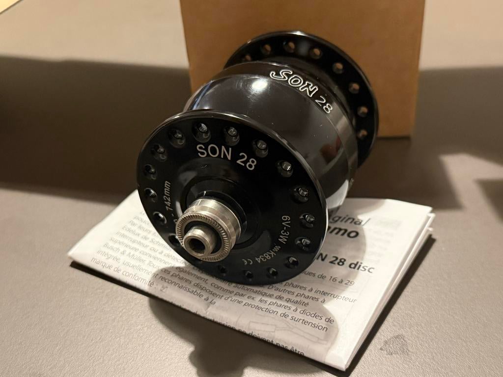 SON 28 SL Naafdynamo Zwart 36 gaats, Nieuw, Ophalen of Verzenden, Aluminium, Elektrische fiets