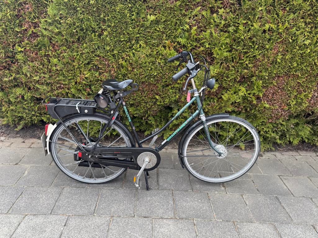Nette spartamet rijd loopt goed 275 euro blauw kenteken, Fietsen en Brommers, Ophalen, Gebruikt, Benzine, Spartamet