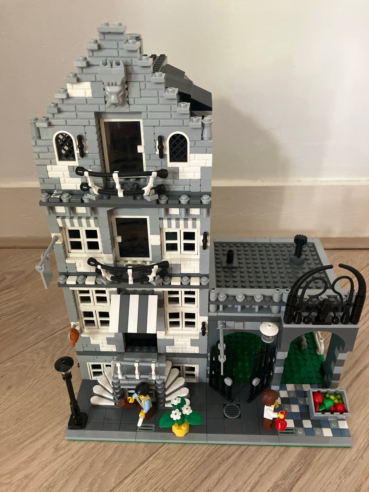 Lego Market Street 10190 replica - Lichtgrijs MOC, Ophalen, Gebruikt, MOC (eigen creatie), Lego