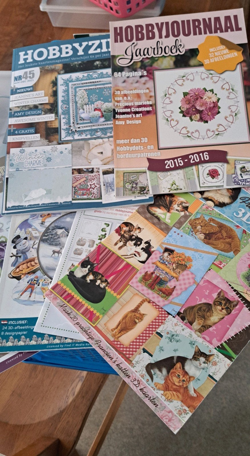 Heel veel hobbyzine en hobbyjournaal en 3d boeken., Hobby en Vrije tijd, Kaarten | Zelf maken, Ophalen, Overige thema's, Overige typen