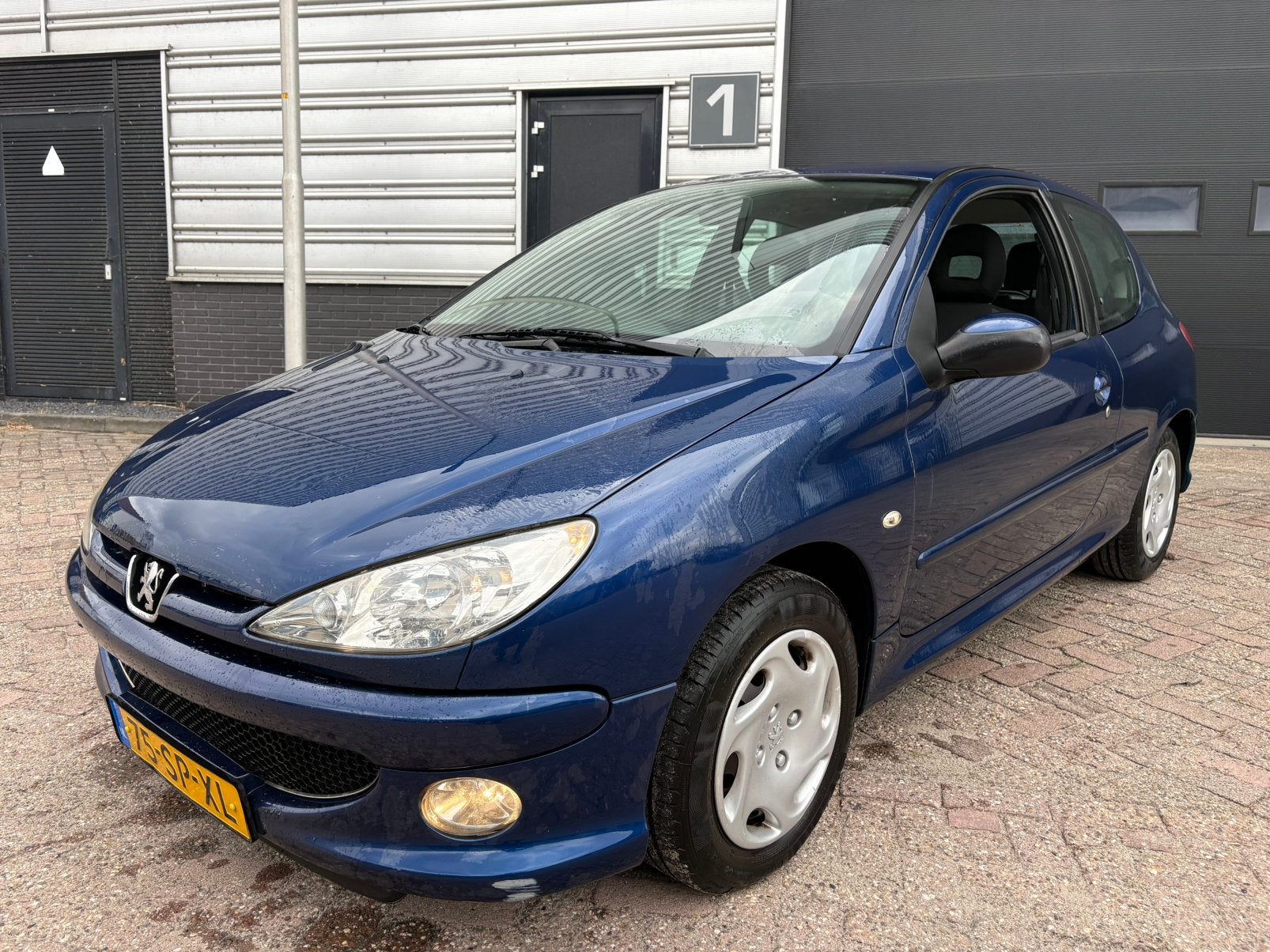 Peugeot 206 1.4 3D 2006 Blauw, Auto's, Voorwielaandrijving, Stof, 4 cilinders, Blauw