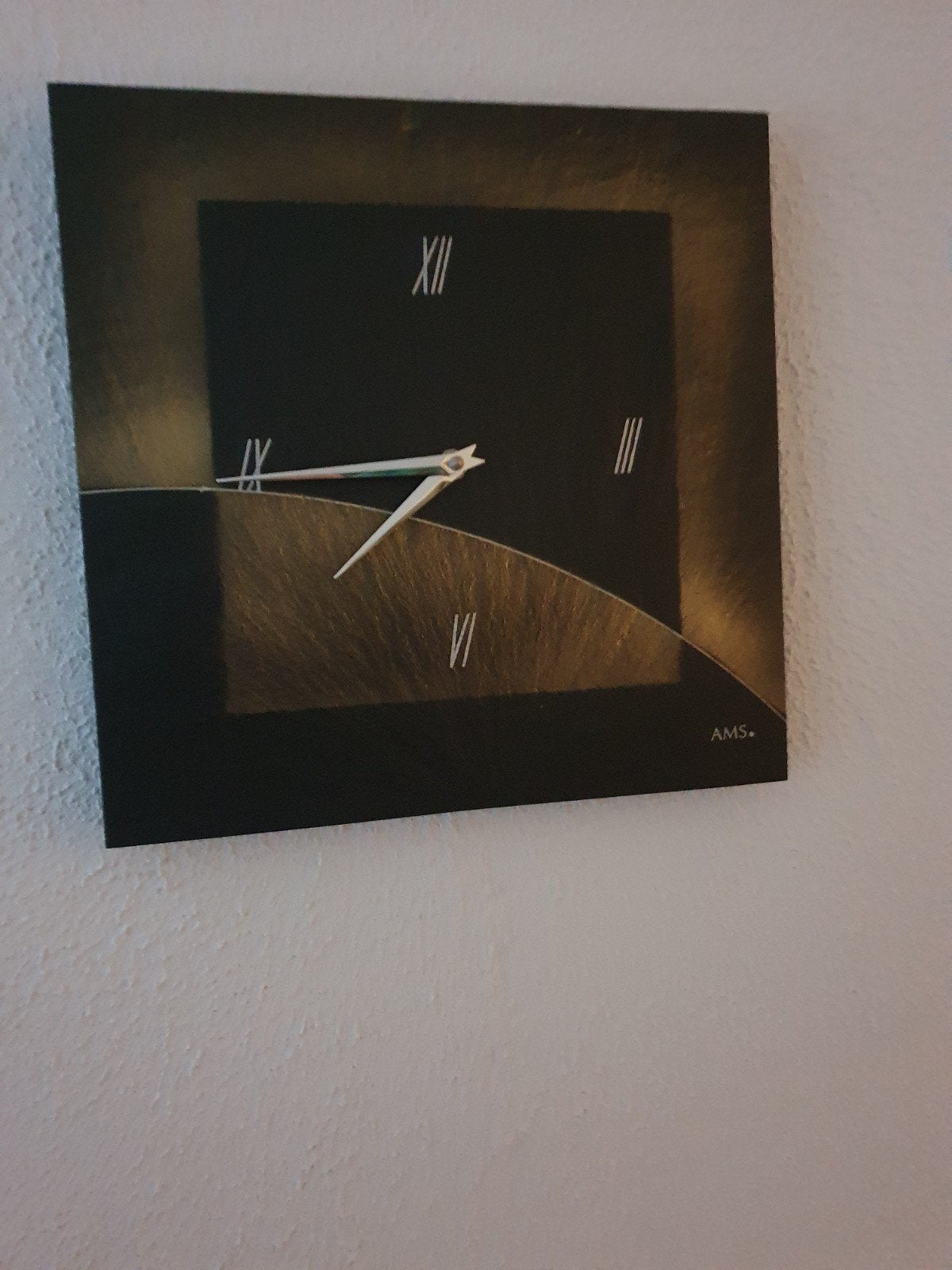 Leistein klok ams., Ophalen, Wandklok