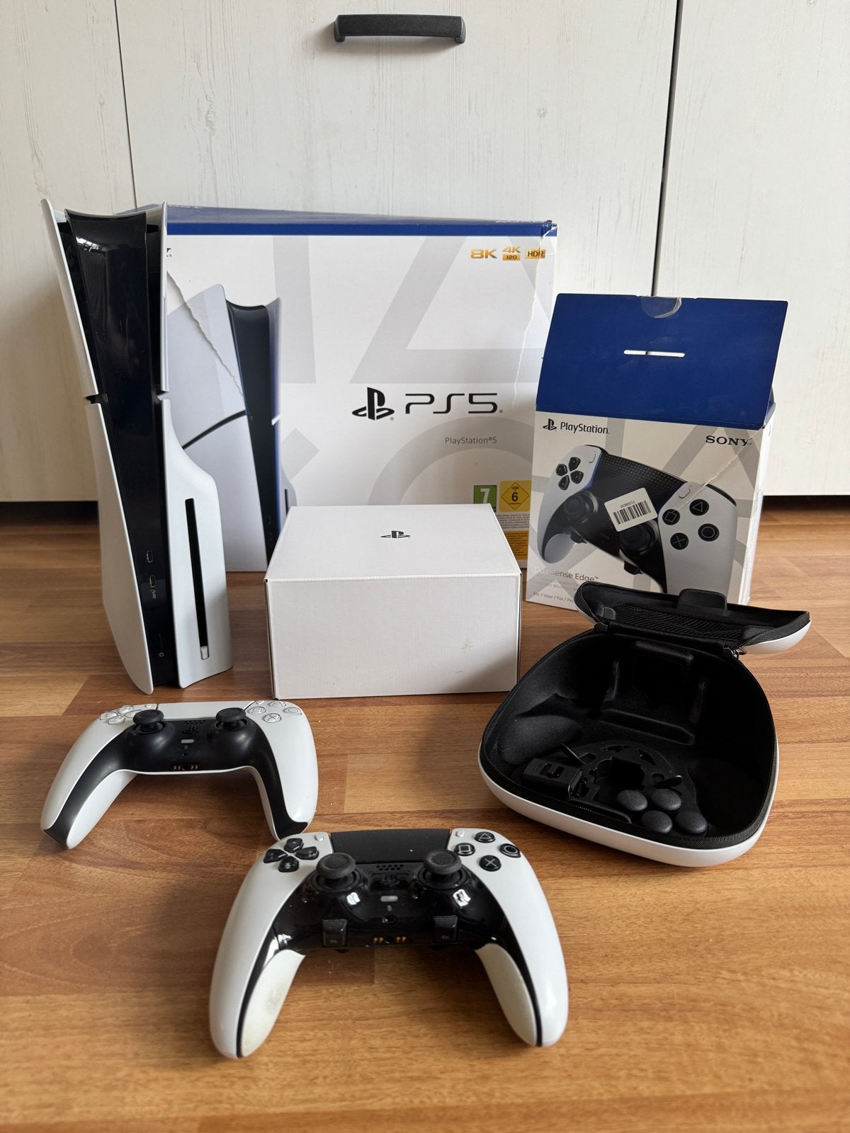 PS5 Slim 1TB Disc + DualSense Edge + Originele dozen, Ophalen of Verzenden, Zo goed als nieuw