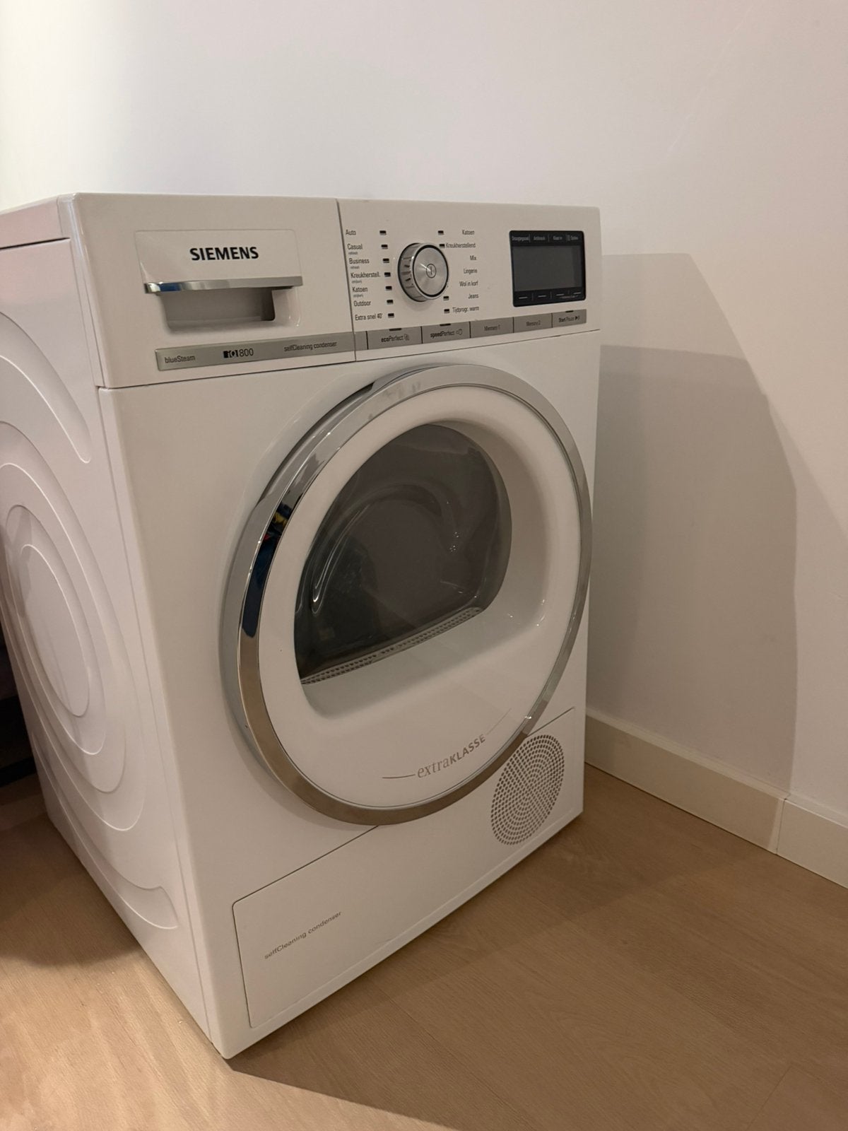 Siemens IQ800 10 kilo wasmachine doet het maar gek geluid, Witgoed en Apparatuur, Ophalen, Gebruikt, Energieklasse A of zuiniger
