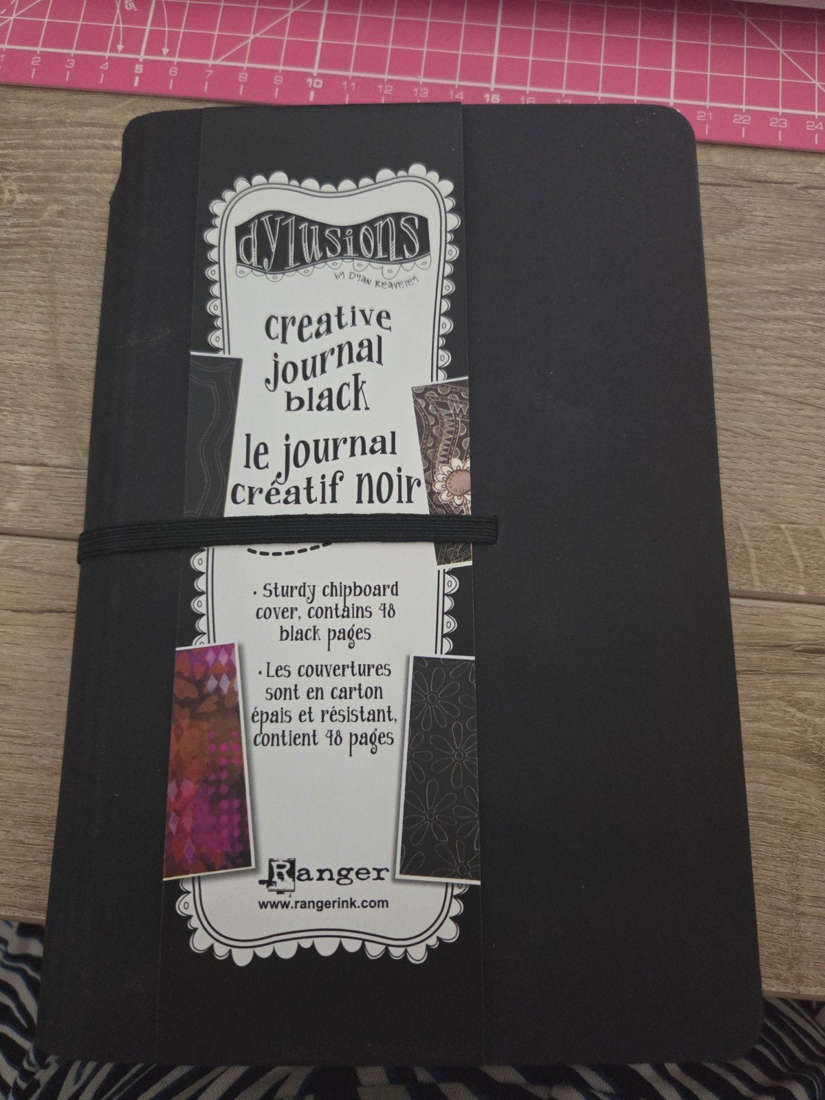 art journal Dylusions zwart, Ophalen of Verzenden, Nieuw, Album of Boek