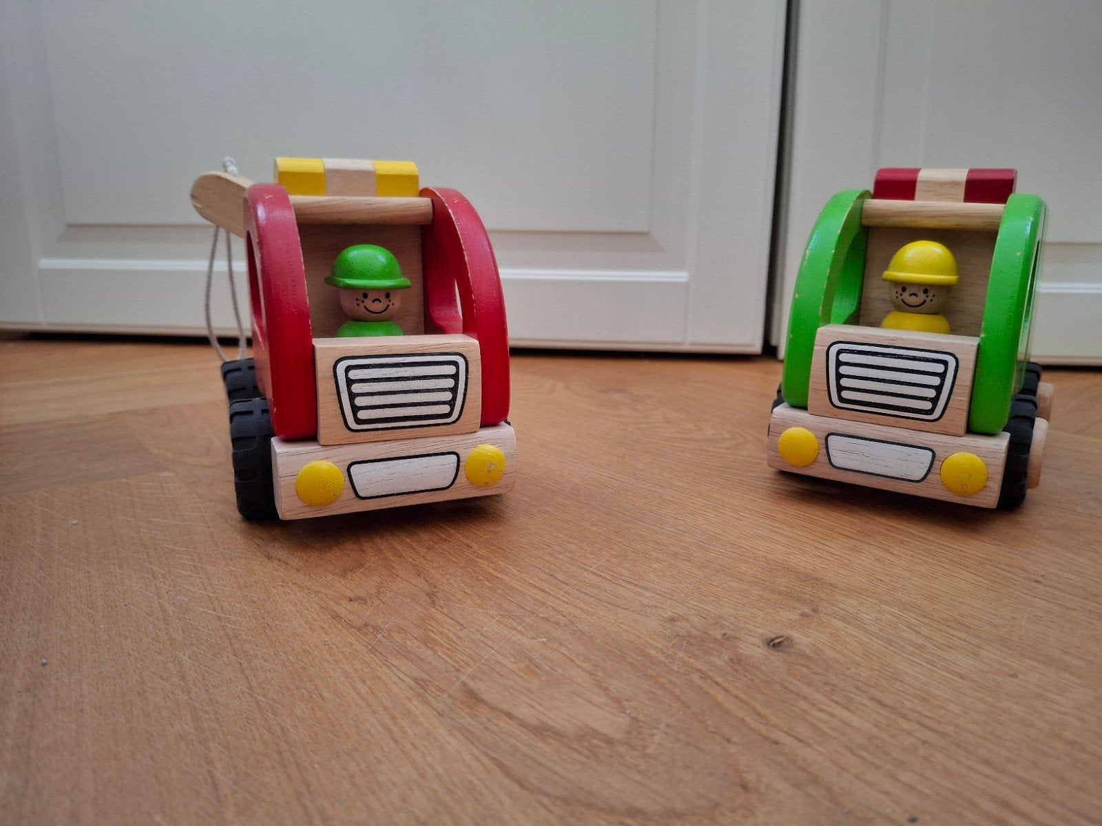 Goki houten speelgoedauto's, Ophalen of Verzenden, Gebruikt