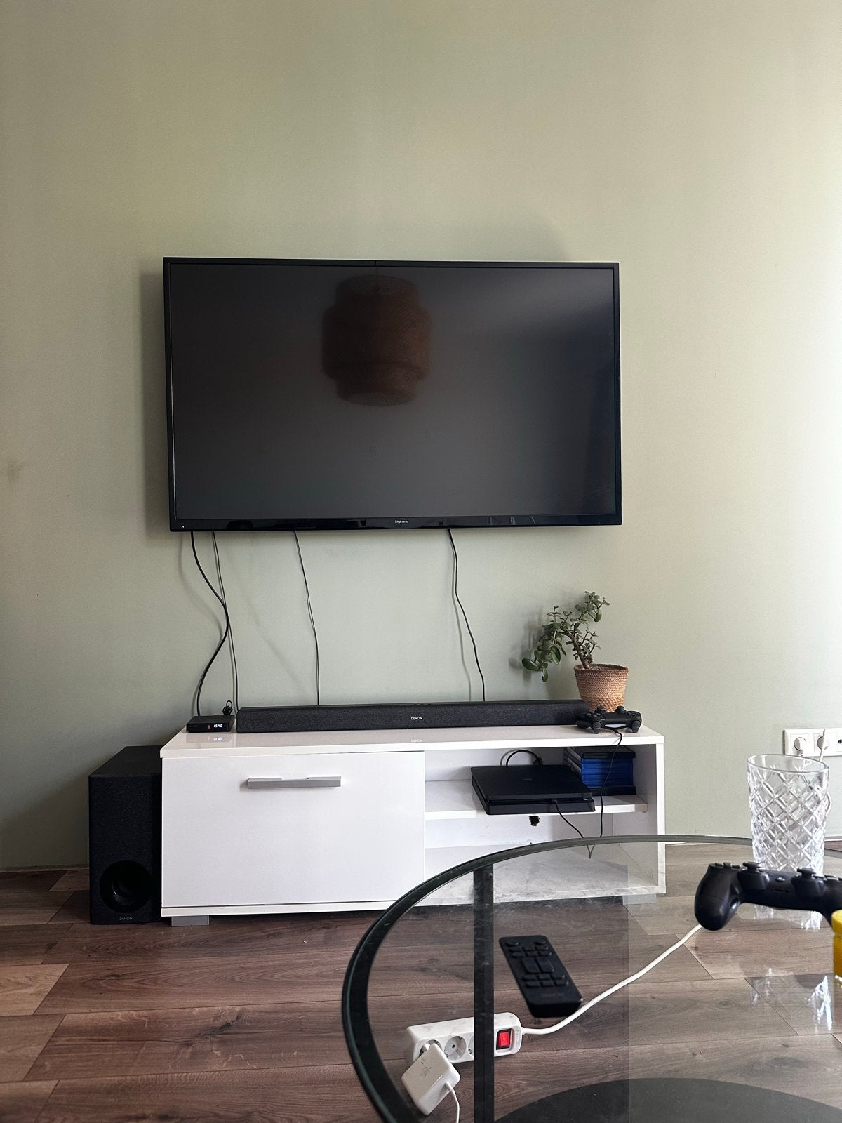 Digihome 55 inch TV, 50 Hz, 100 cm of meer, Smart TV, Ophalen
