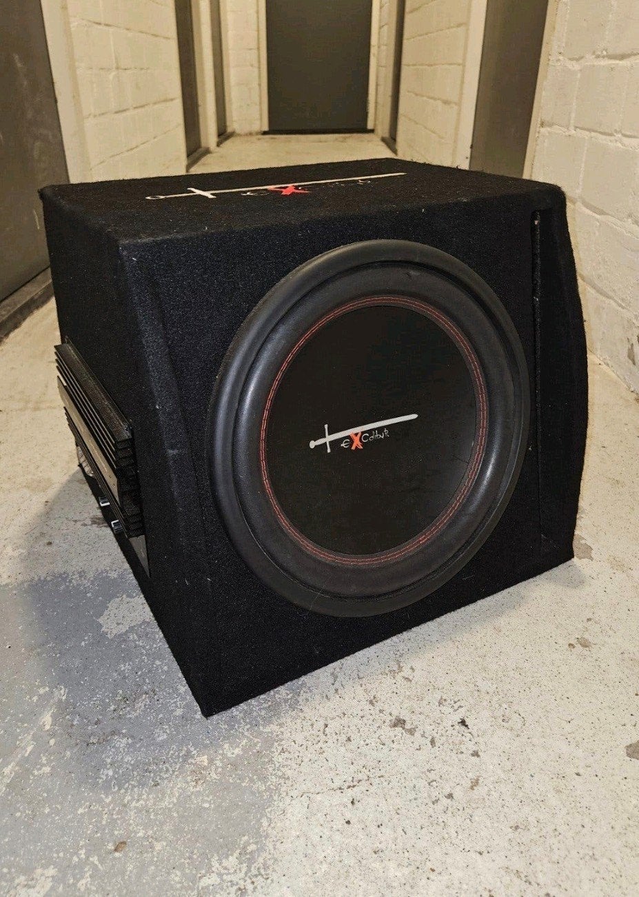 1000 WATT Excalibur Subwoofer met Ingebouwde Versterker, Ophalen of Verzenden