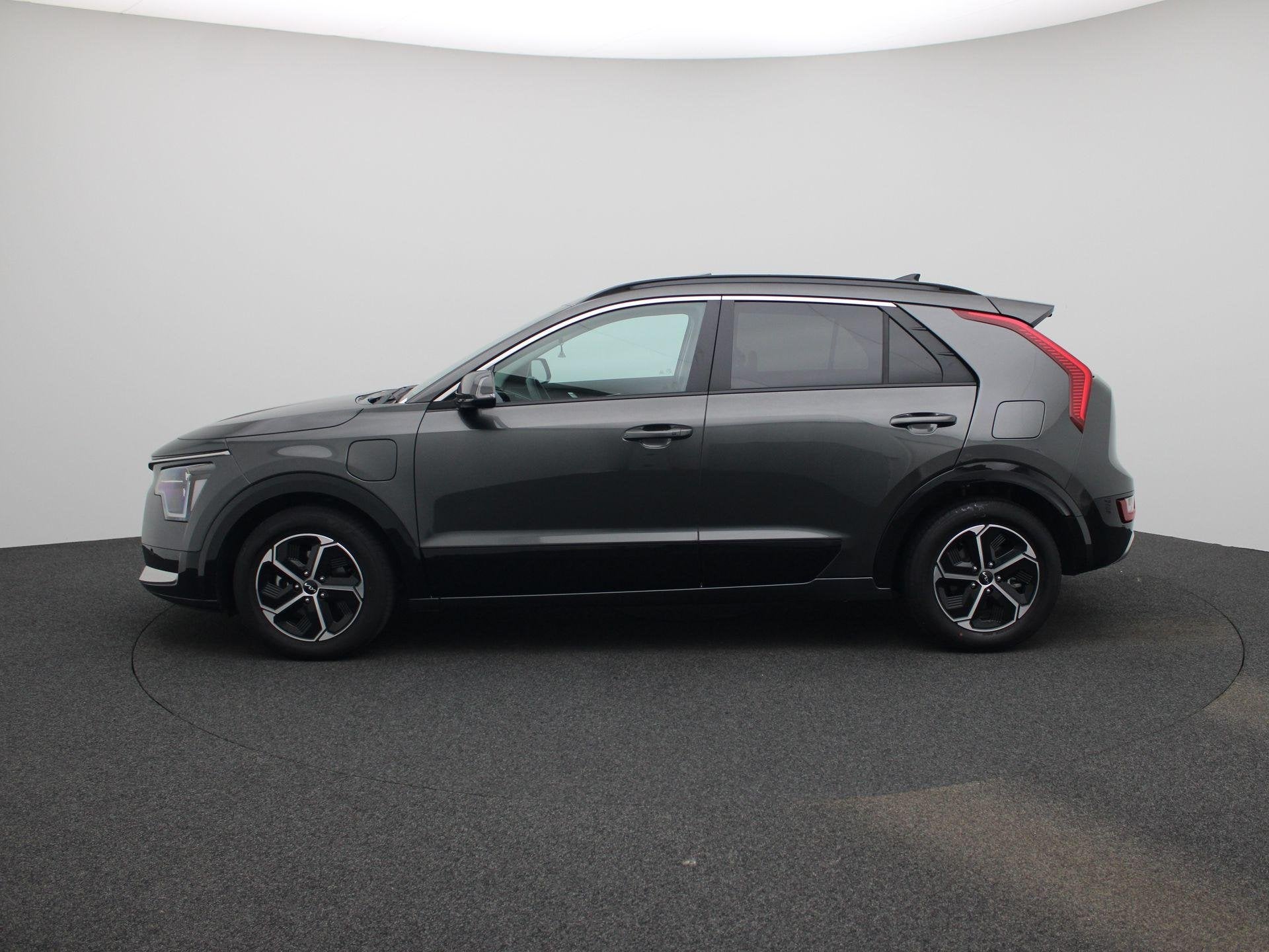 Foto 6 van Kia Niro 1.6 GDi PHEV DynamicPlusLine | Navi | Camera | Elec