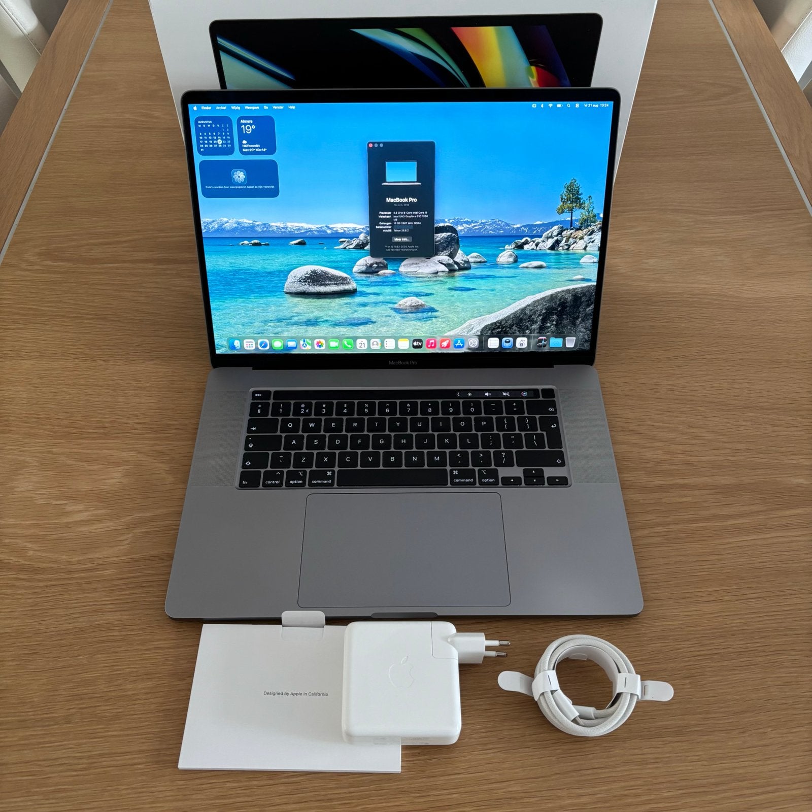 MacBook Pro 16” 2019/1TB SSD/i9/16GB/AMD+doos, oplader, hoes, MacBook Pro, 1 TB of meer, Gebruikt, 2 tot 3 Ghz