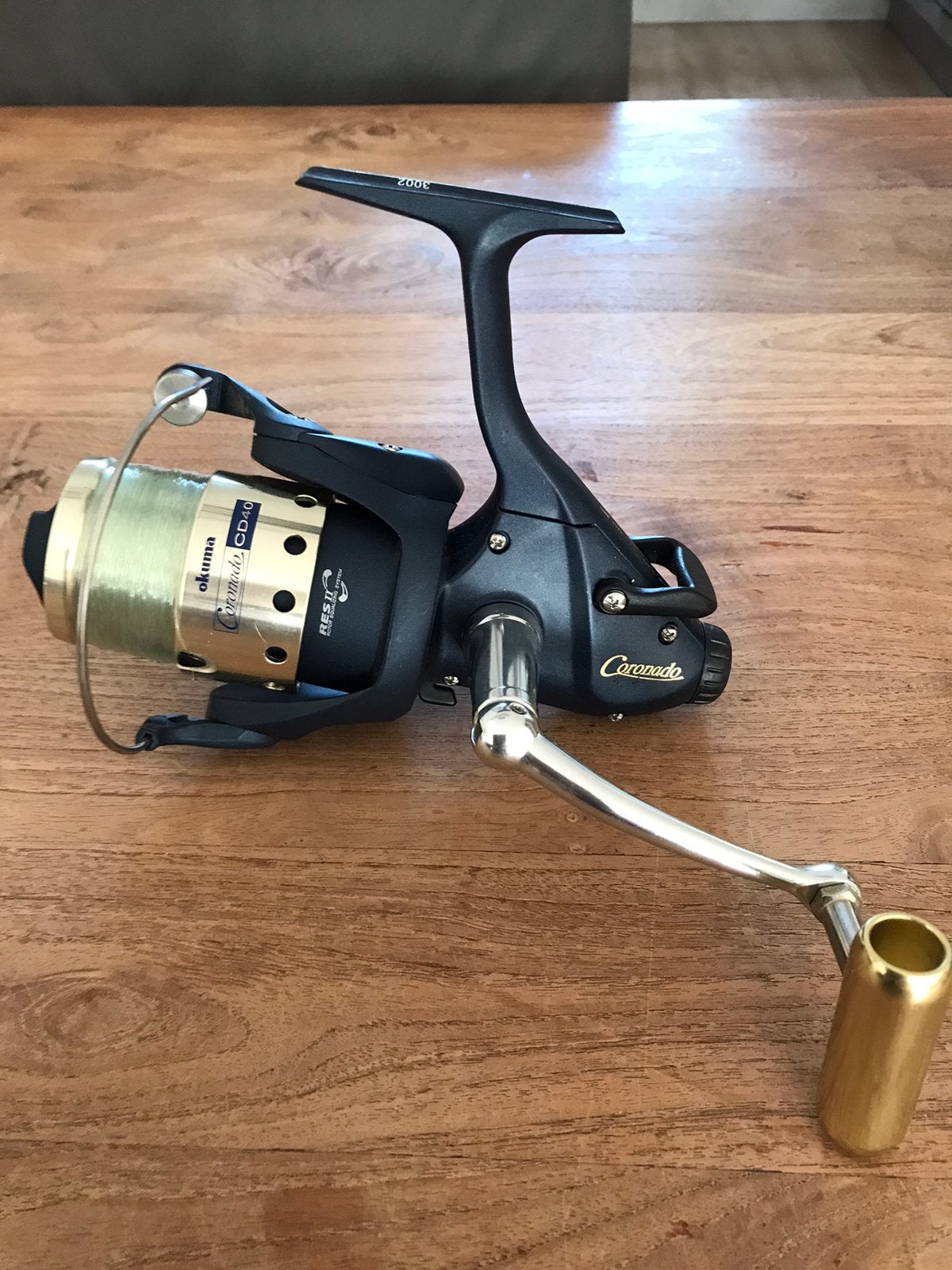 okuma coronado cd40 baitrunner zie foto’s en omschrijving, Watersport en Boten, Hengelsport | Karpervissen, Ophalen of Verzenden