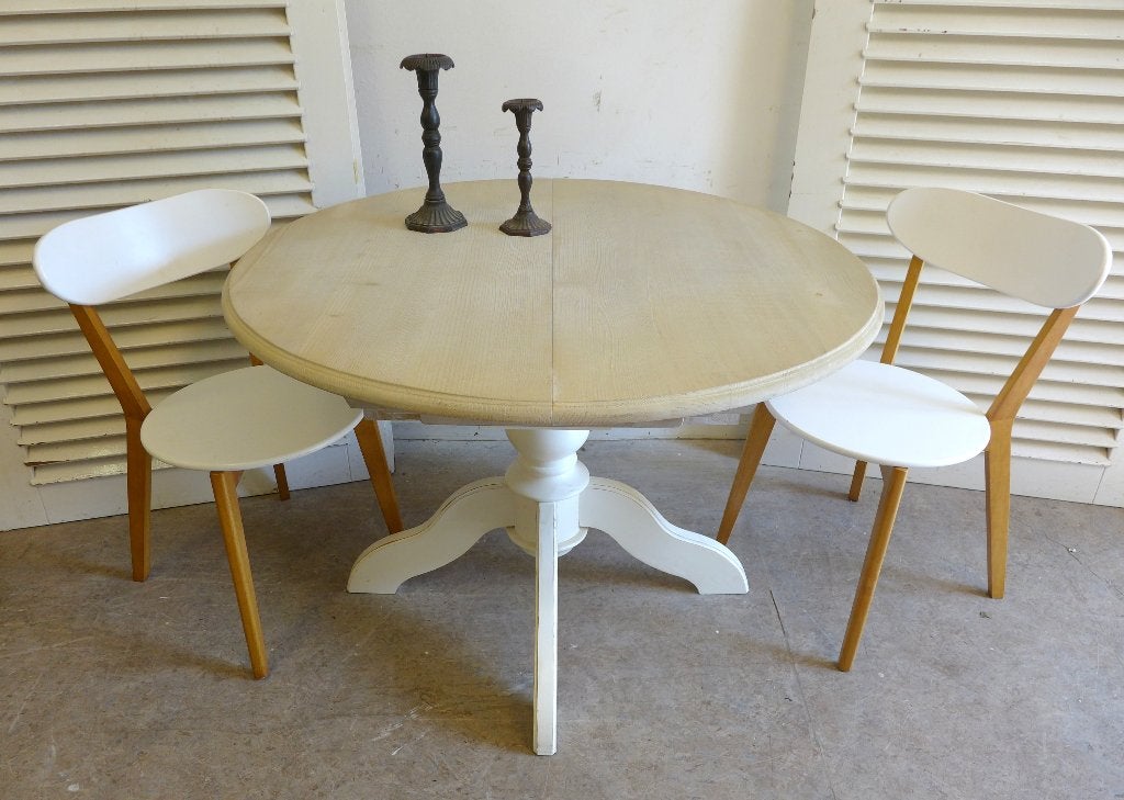 Prachtige witte landelijke uitschuifbare ronde eettafel, Ophalen, 100 tot 150 cm, Zo goed als nieuw, Vijf personen of meer