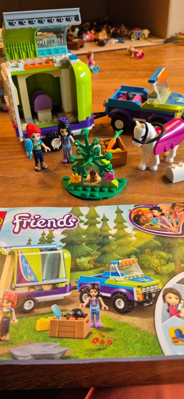 LEGO Friends Camper met paardentrailer en accessoires, Ophalen of Verzenden, Zo goed als nieuw, Overige merken