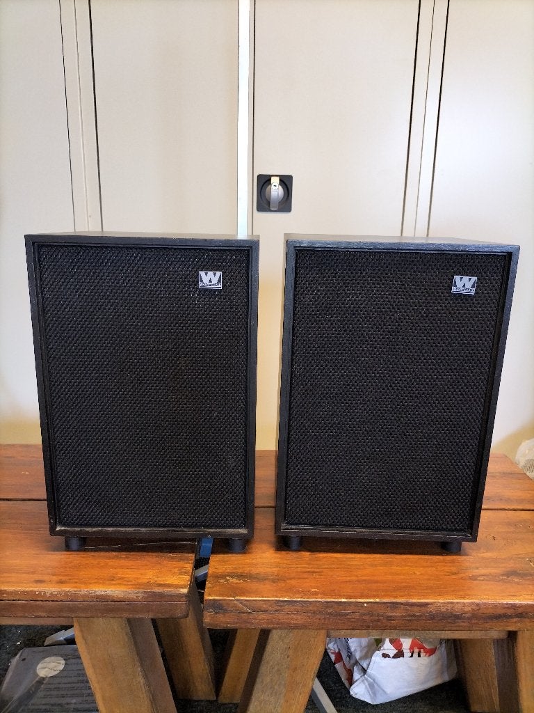 Wharfedale Denton 2 Zwart € 85,00