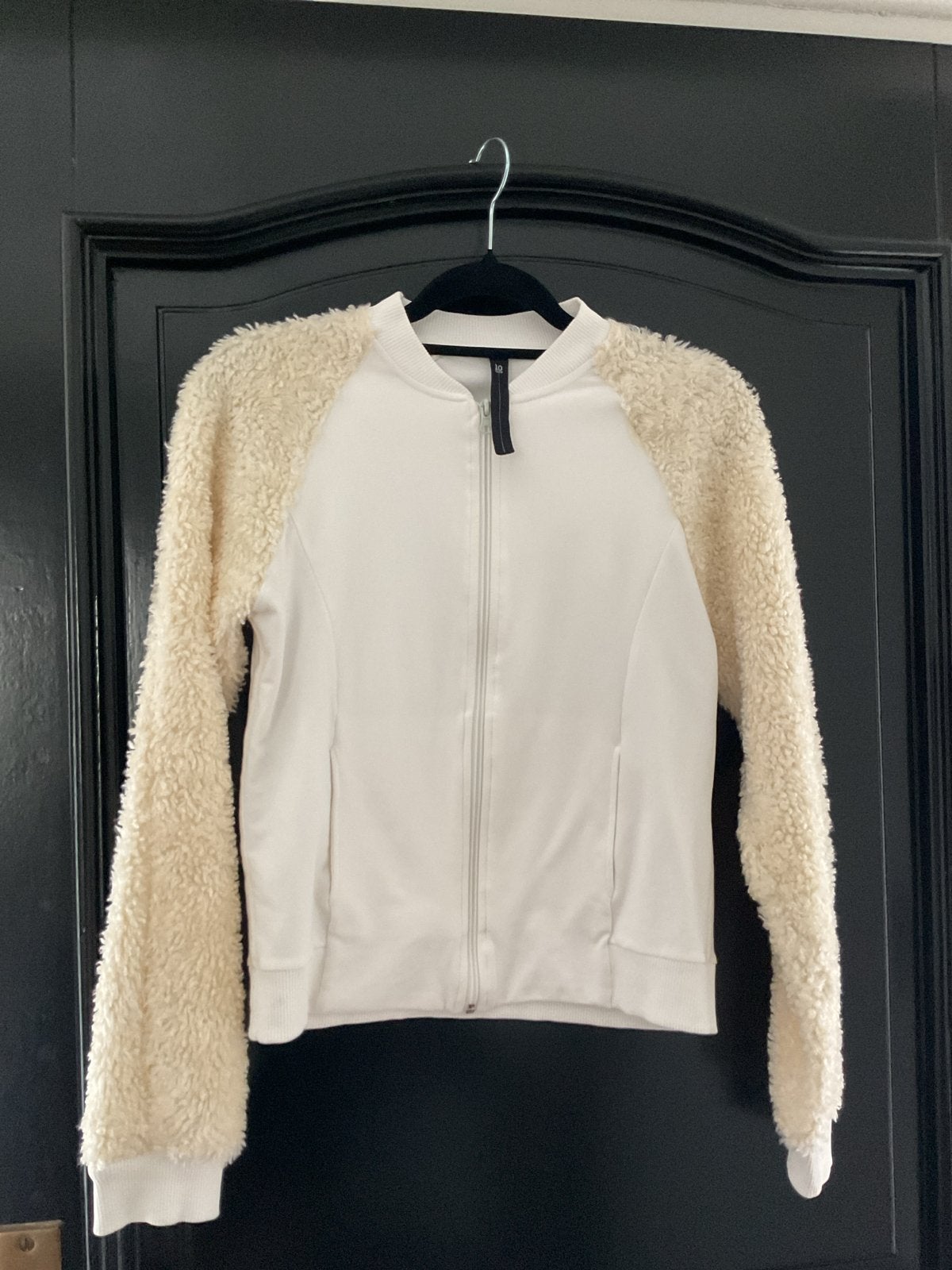 10 Days vest maat 2, Ophalen of Verzenden, Zo goed als nieuw, Maat 38/40 (M), Wit