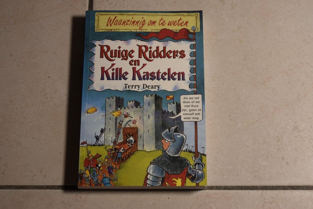 Waanzinnig om te weten: Ruige Ridders en Kille Kastelen, Ophalen of Verzenden, Zo goed als nieuw, Fictie
