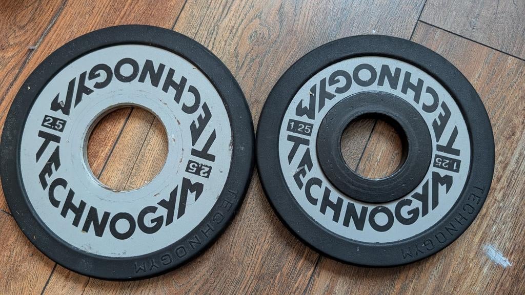 Technogym gewichten (1.25kg & 2.5kg) - rubber ontbreekt, Ophalen of Verzenden, Gebruikt