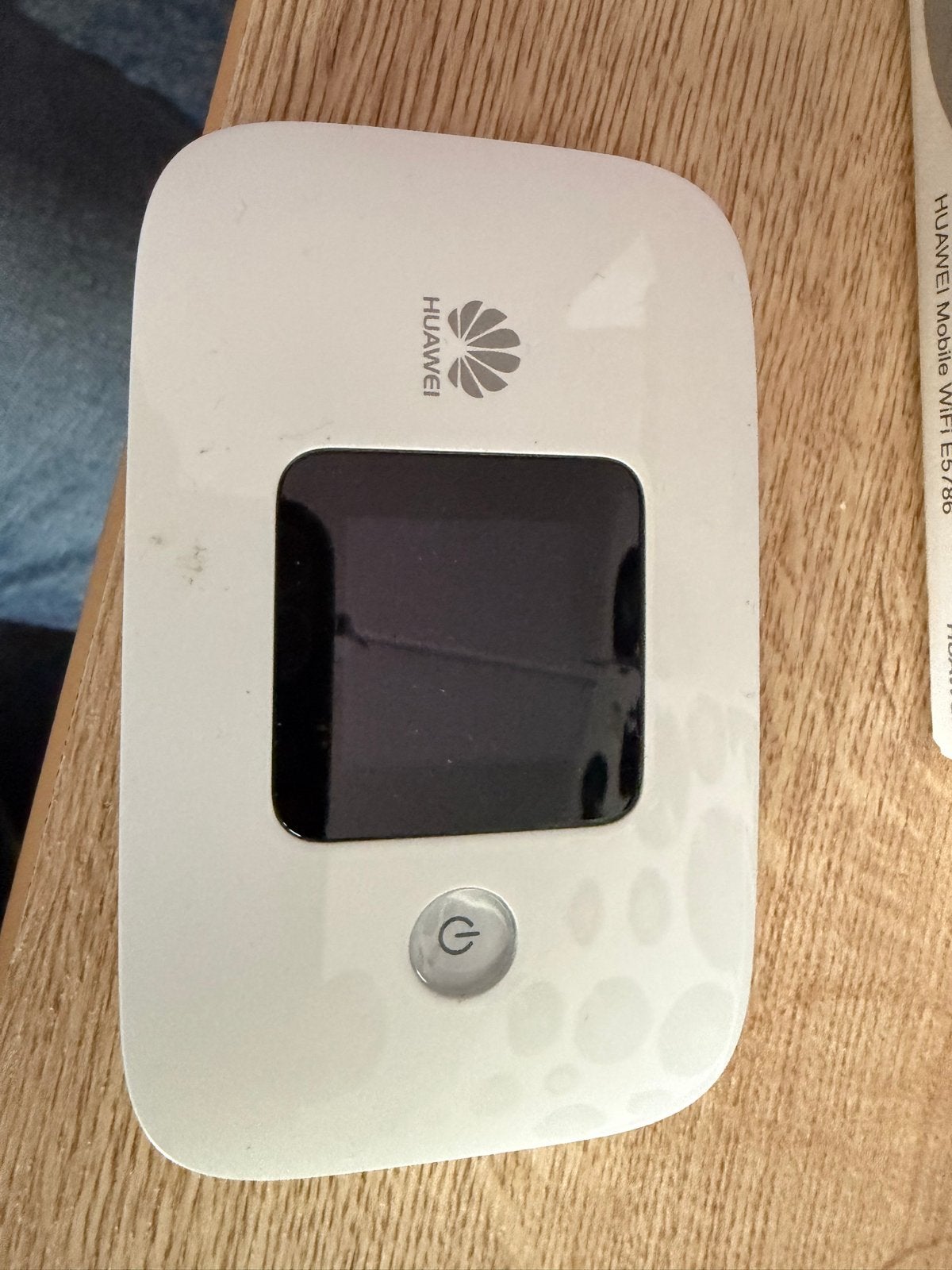 Huawei Mobile WiFi Hotspot E5786 - Draagbare Router, Ophalen of Verzenden, Gebruikt, Router met modem