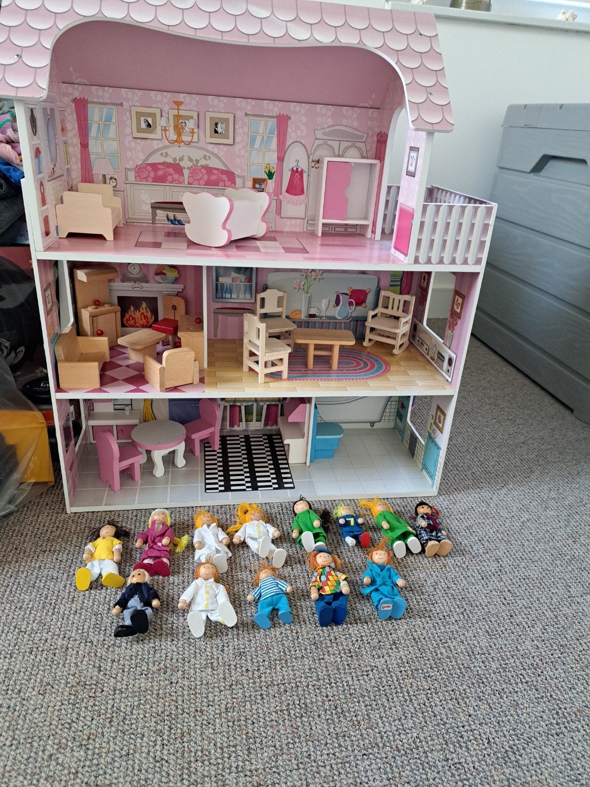 houten poppemhuis, Ophalen, Poppenhuis